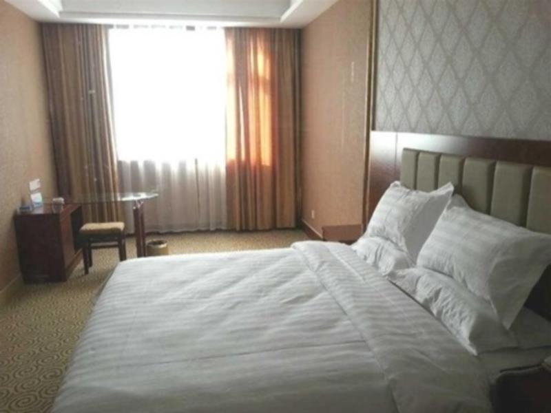 Kunlun Leju Business Hotel Pingdingshan Ruzhou City Екстериор снимка